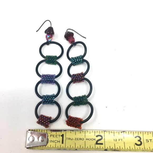 Handmade Long Black 'O' Shape Rubber Seed Bead Drop Dangle Earrings - Picture 12 of 16